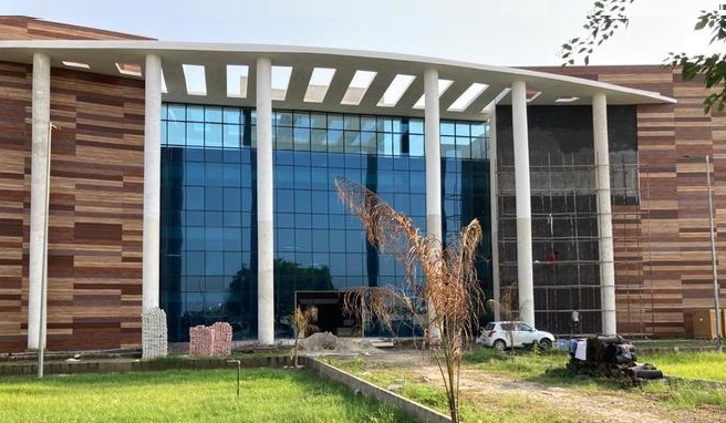 Holy city Amritsar inches closer to becoming IT hub